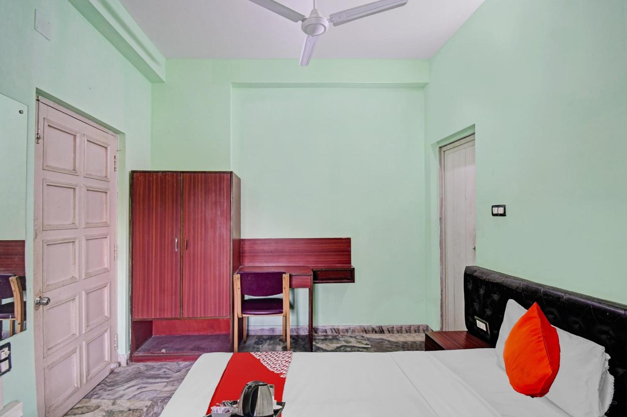 Hotel O R A Homestay Near Acropolis Mall Calcutta Eksteriør billede